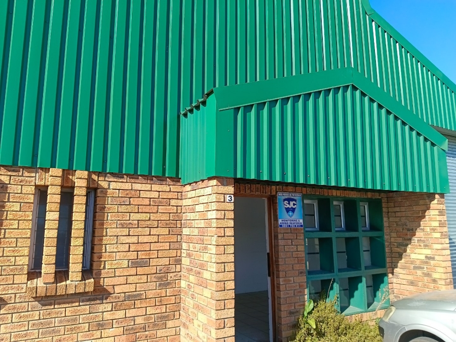 To Let commercial Property for Rent in Okavango Park Western Cape